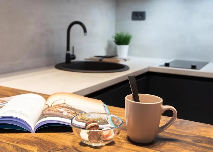 Modern And Design Apartment Near The Main Square